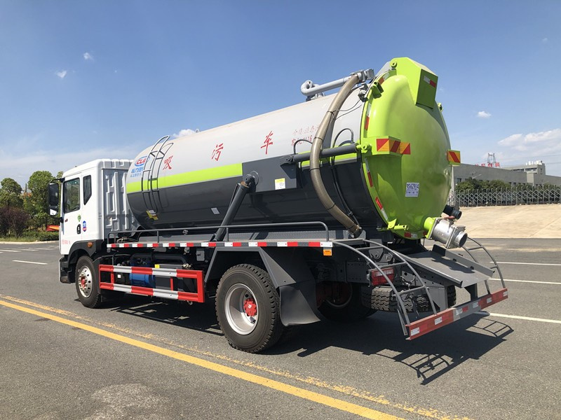 國六東風D9暢銷款10方吸污車